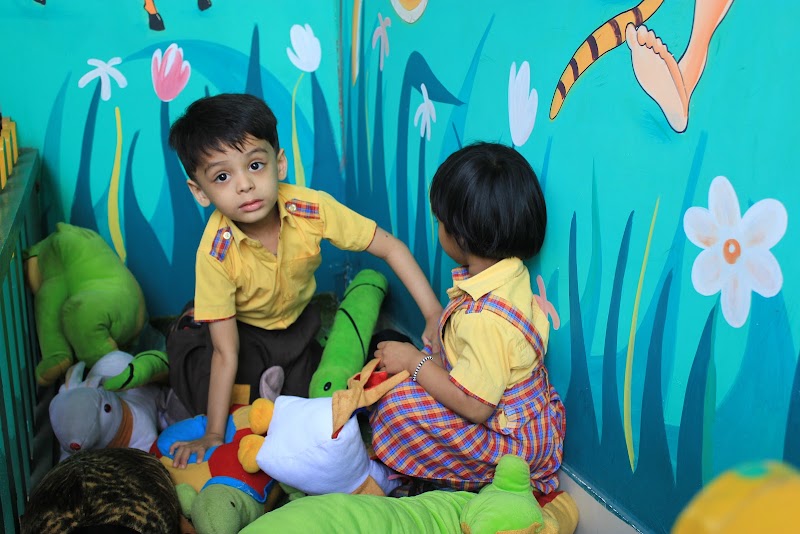 KIDS VILLA'A - Play School & Day Care - KIDS VILLA'A - Play School & Day Care, A-5, Khamardih Rd, Sales Tax Colony, Shankar Nagar, Raipur, Chhattisgarh 492004, India