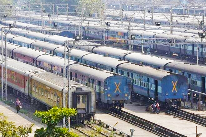 Anand Vihar Terminal - Anand Vihar Terminal Footover Bridge, Plot Alpha, Isbt Anand Vihar, Anand Vihar, Delhi, 110092, India