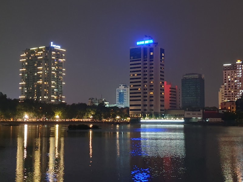 Hanoi Hotel - Hanoi Hotel, D8 P. Giảng Võ, Giảng Võ, Hà Nội 10000, Vietnam