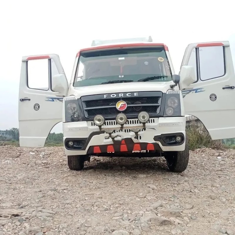 Abhi travels Mysore - Abhi travels Mysore, Shopno # 17, chamundi hill, main road, near museum, JC layout, Ramakrishnanagar, Mysuru, Karnataka 570022, India