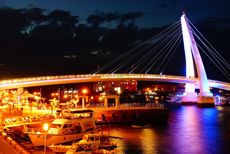 Tamsui Fisherman's Wharf - Tamsui Fisherman's Wharf, Guanhai Rd, Shalun Village, Tamsui District, New Taipei City, Taiwan 251