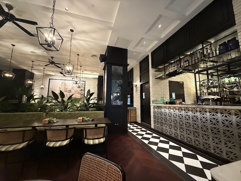 Cafe Colombo - The Exchange TRX - Cafe Colombo - The Exchange TRX L2T.08.0 & L2T.09.0, Level 2, Dining Terrace, 106, Lingkaran TRX, Tun Razak Exchange, 55188 Kuala Lumpur, Wilayah Persekutuan Kuala Lumpur, Malaysia