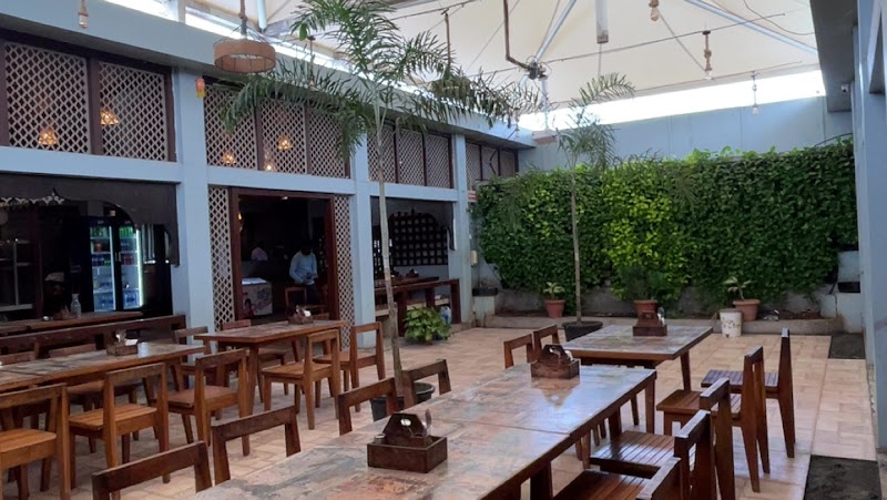 Hotel Vasudev