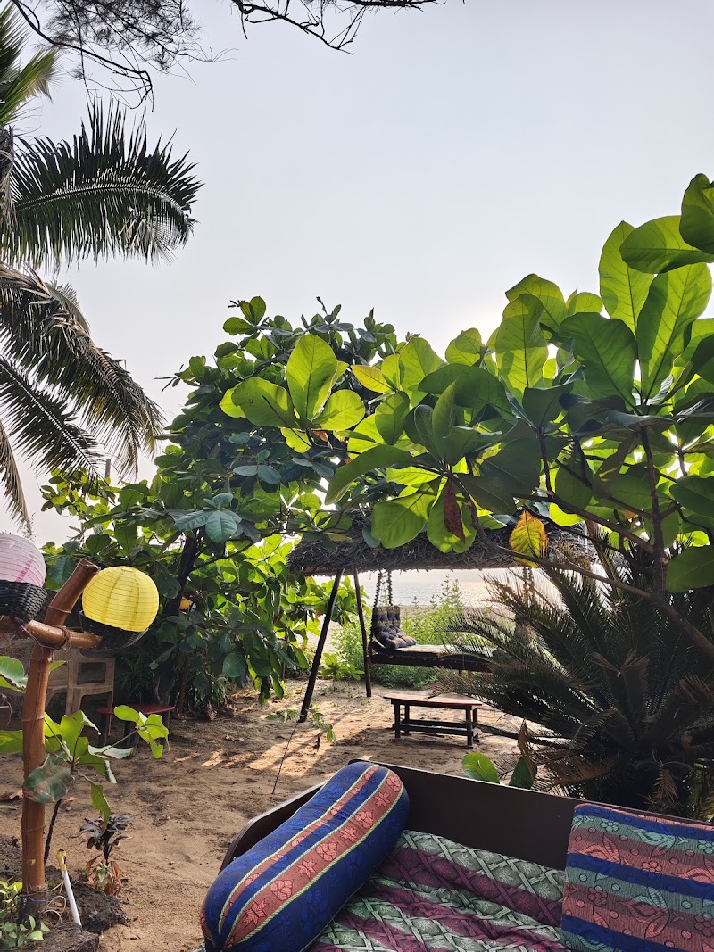 Chez Christophe Gokarna French Café since 2010 - Chez Christophe Gokarna French Café since 2010 Main Beach, near, Kariappa Katta Temple Rd, Gokarna, Karnataka 581326, India