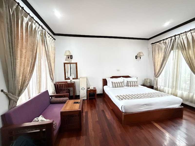Angthong Hotel - Angthong Hotel, V4FH+34W, Lao-Thai Friendship Road, Luang Prabang, Laos