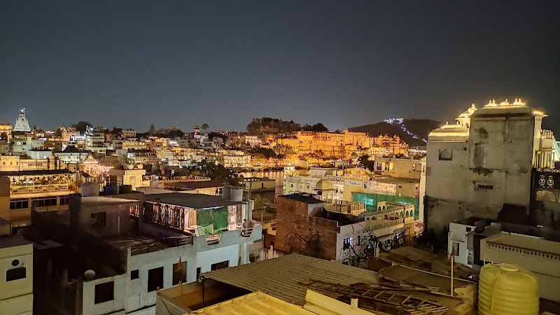 The Royal Lake View Villa - The Royal Lake View Villa, 39, Bagor Ki Haveli, Panch Devri Marg, near Hanuman Ghat, Outside Chandpole, Ambamata, Udaipur, Rajasthan 313004, India