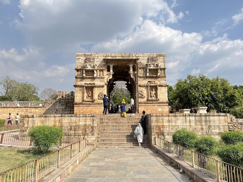 Chittorgarh Fort - Chittorgarh Fort Chittorgarh, Rajasthan 312001, India