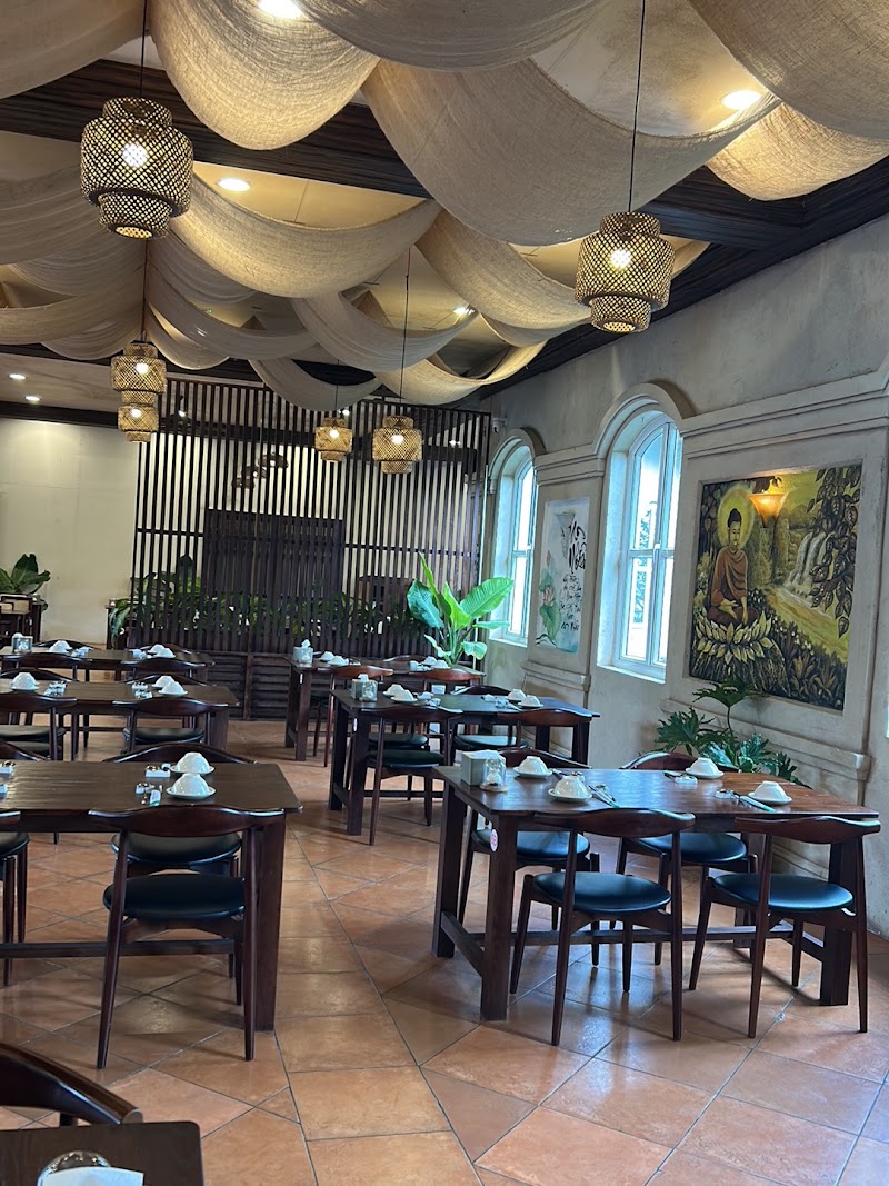NGOC CHI VEGAN RESTAURANTS - BÀ NÀ HILLS