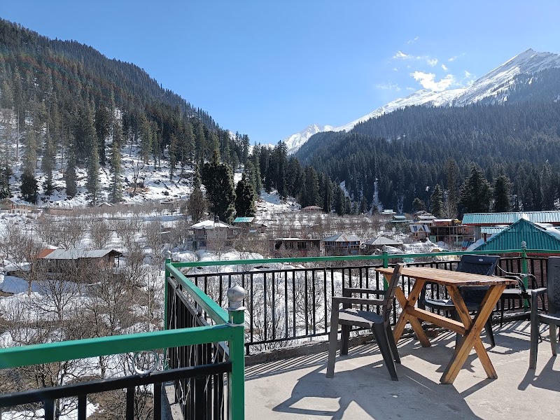 Apple Cottage Homestay and Cafe Kalgha - Apple Cottage Homestay and Cafe Kalgha, Apple Cottage, Cafe and Homestay, Apple centre, Kalgha, Kasol, Sosan, Himachal Pradesh 175105, India