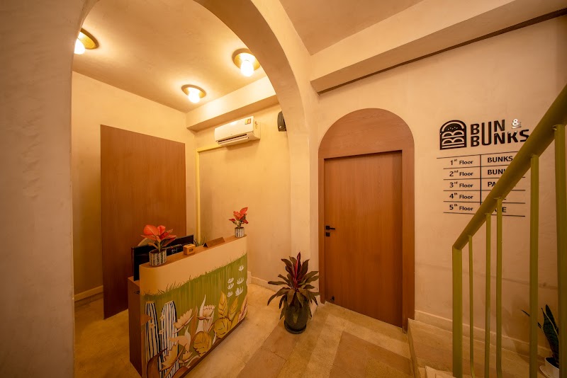 Bun and Bunks – Boutique Hostel & Rooftop Restaurant, Udaipur - Bun and Bunks – Boutique Hostel & Rooftop Restaurant, Udaipur 23, Gangaur Ghat Marg, near Bagor Ki Haveli, Hotel Gangaur Palace, Udaipur, Rajasthan 313001, India
