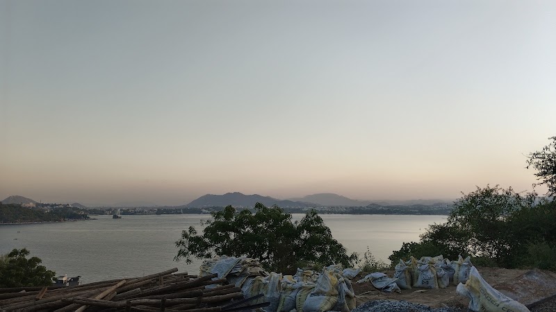 Fateh Sagar Pal - Fateh Sagar Pal Fateh Sagar Lake, Udaipur, Rajasthan 313004, India