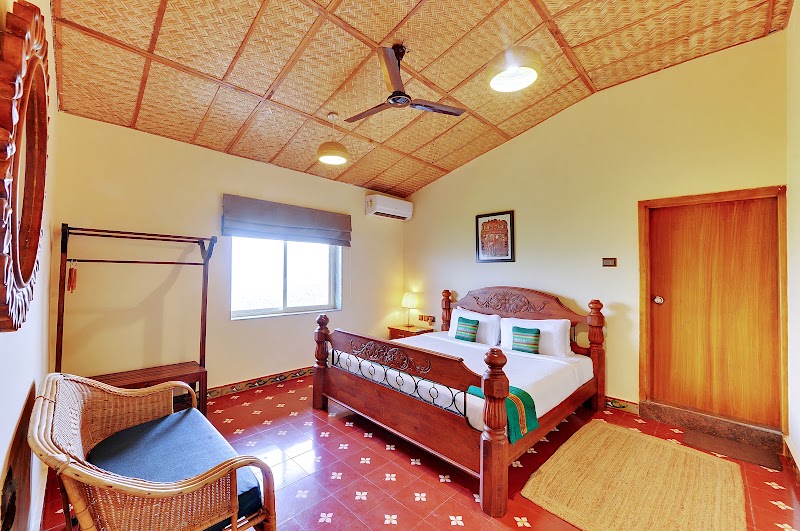 The Estate Resort - The Estate Resort 3W2X+XG, Nelligudde Rd, Ashwathapura, Badagumijaru, Karnataka 574227, India