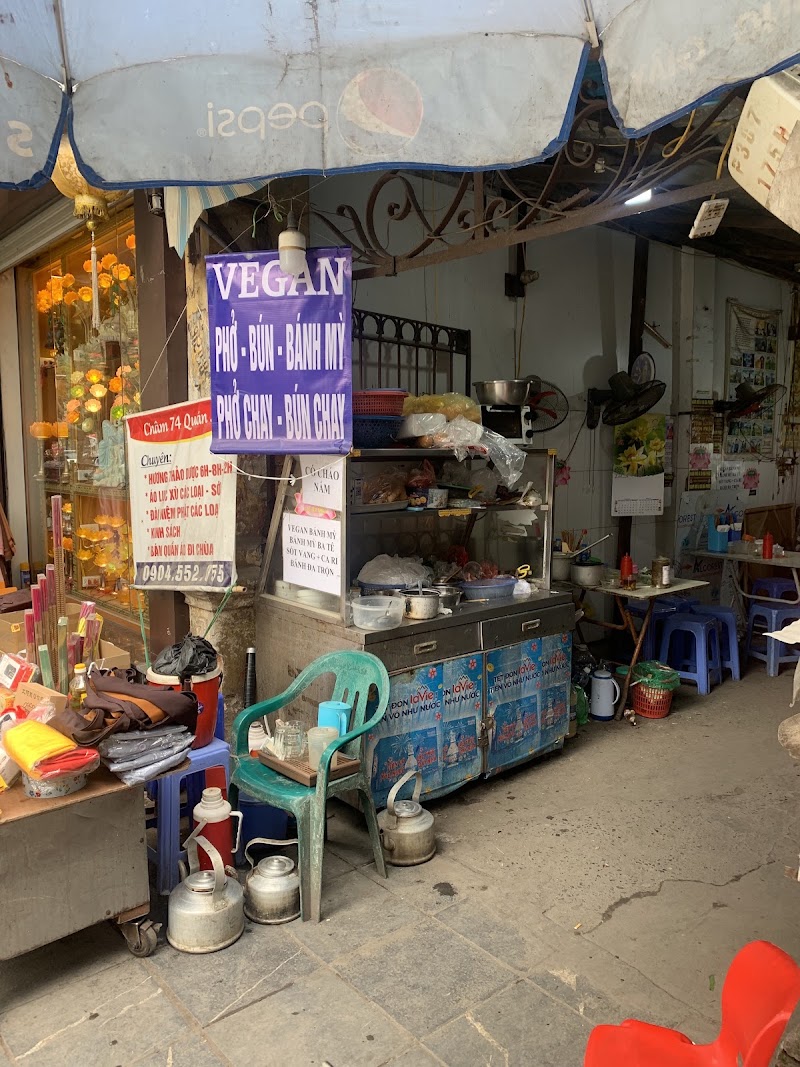 Vegan Pho Mrs Rose - Vegan Pho Mrs Rose 74 P. Quán Sứ, Cửa Nam, Hà Nội, Vietnam