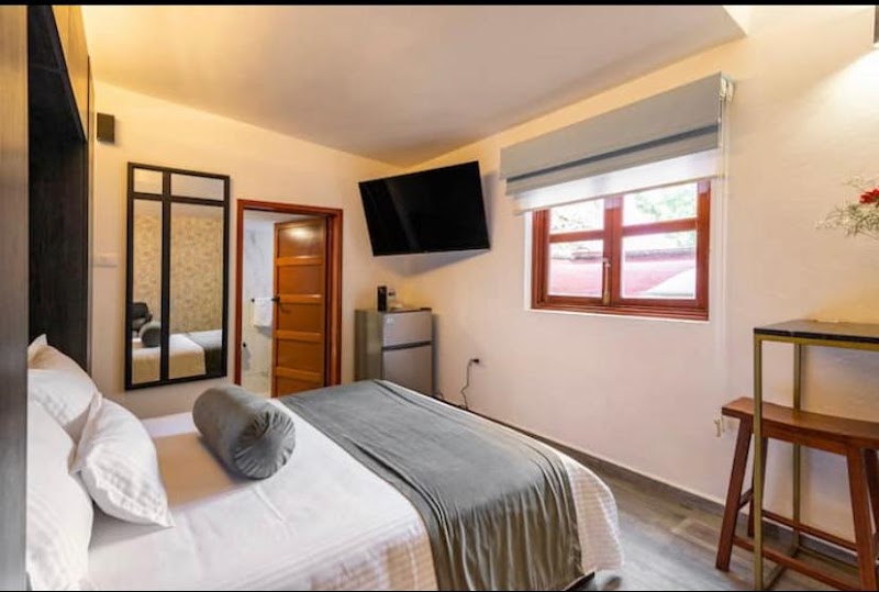 Casa Siete Puertas Coyoacán - Casa Siete Puertas Coyoacán, 1a. Cda. Reforma 43, Del Carmen, Coyoacán, 04100 Ciudad de México, CDMX, Mexico