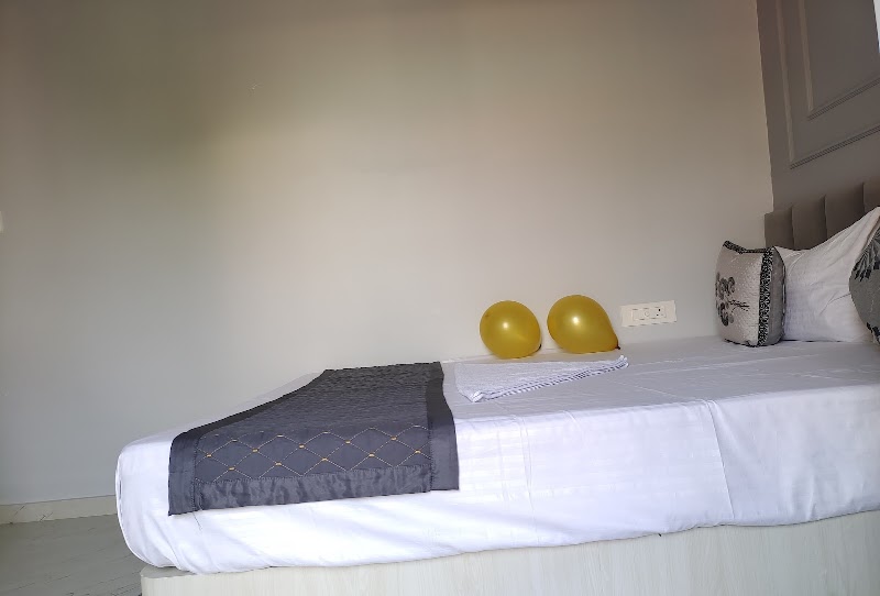 The Bypass Inn - The Bypass Inn Eastern Bypass, PF84+7PV, Ashighar Rd, More, Telipara, Siliguri, Dabgram, West Bengal 734006, India