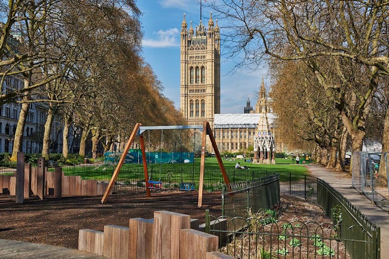 Victoria Tower Gardens