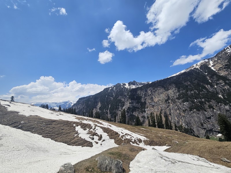 Sethan Valley - Sethan Valley 765R+95V, Haripur, Himachal Pradesh 175143, India