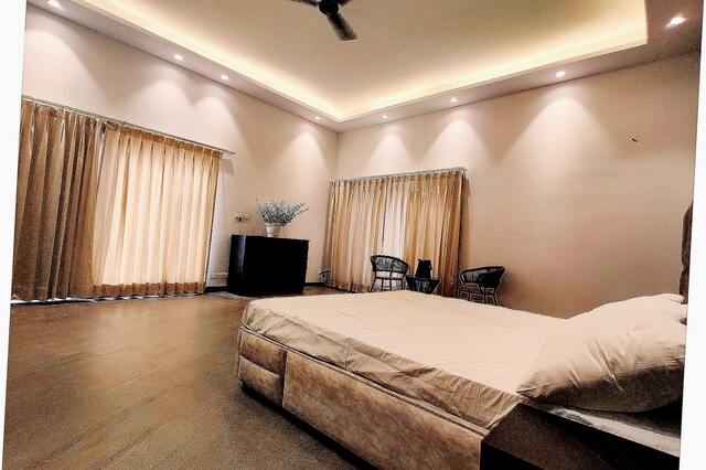 Belvilla 3BHK Modern Villa with Open lush green garden - Belvilla 3BHK Modern Villa with Open lush green garden, Greens, 3, Valley View Estate, Gwal Pahari, Gurugram, Bandhwari, Haryana 122003, India