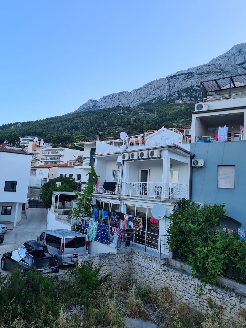 Marta apartments - Marta apartments Ul. Vladimira Nazora 33, 21320, Baška Voda, Croatia