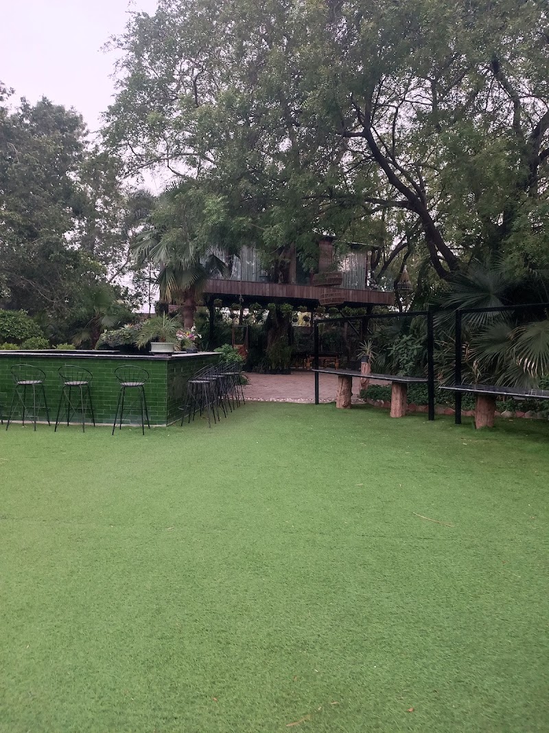 IRALUXE - IRALUXE, Farm house No. 5, Khasra No.1508, Bhatti mines, Regency Farms, Asola, New Delhi, Delhi 110074, India