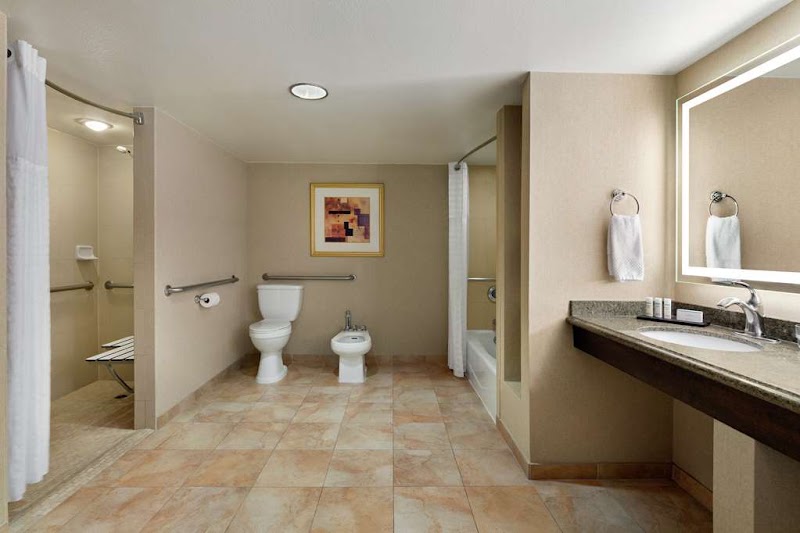 Embassy Suites by Hilton Phoenix Tempe - Embassy Suites by Hilton Phoenix Tempe, 4400 S Rural Rd, Tempe, AZ 85282, USA
