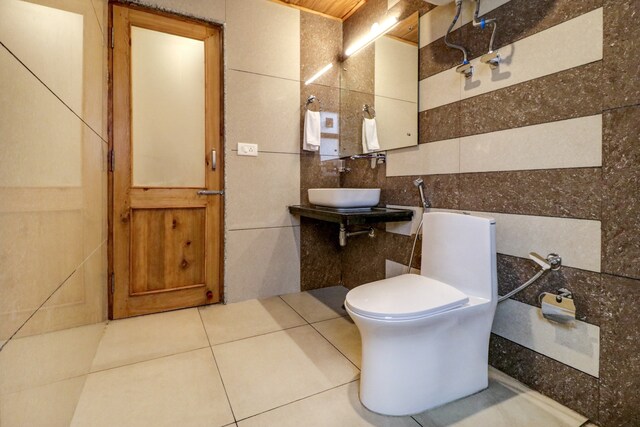 Townhouse OAK HOTEL WRC - Townhouse OAK HOTEL WRC Old, Highway, Aleo, Manali, Himachal Pradesh 175143, India