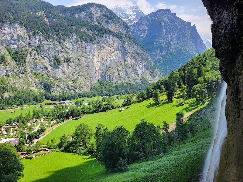 Staubbach Falls - Staubbach Falls Staubbach Falls, 3825 Lauterbrunnen, Switzerland