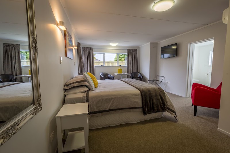 Rotorua B n B on Sumner - Rotorua B n B on Sumner 20 Sumner Street, Glenholme, Rotorua 3010, New Zealand