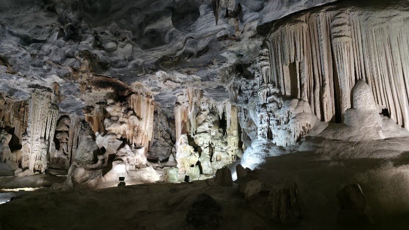 Cango Caves - Cango Caves Rd, Oudtshoorn, 6625, South Africa