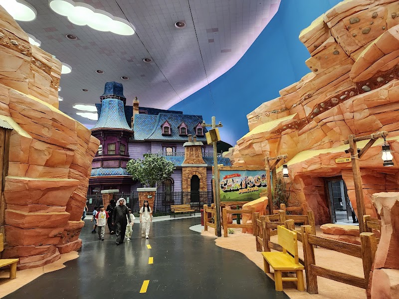 Warner Bros. World™ Yas Island, Abu Dhabi - Warner Bros. World™ Yas Island, Abu Dhabi Yas Island - YS4 - Abu Dhabi - United Arab Emirates