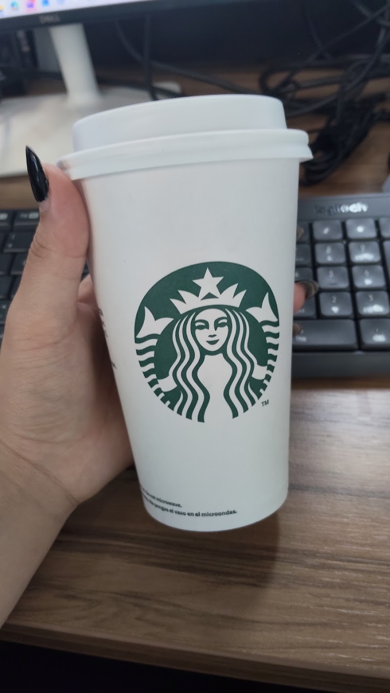 Starbucks - Starbucks, Ed. Regents Park - Av. Brig. Faria Lima, 1931 - Jardim Paulistano, São Paulo - SP, 01451-001, Brazil