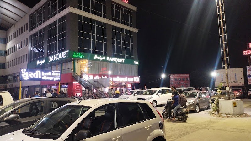Shree Khodiyar Kathiyawadi Dhaba - Shree Khodiyar Kathiyawadi Dhaba, Easstern Arcade,Near Jorawar Estate,NH-08,Vaghodia-Kapurai, Road, Waghodia, Vadodara, Gujarat 390019, India