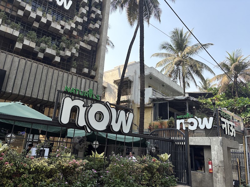 Naturals Now - Naturals Now Plot 49, N S Rd Number 13, Gaothan Number 2, JVPD Scheme, Juhu, Mumbai, Maharashtra 400049, India
