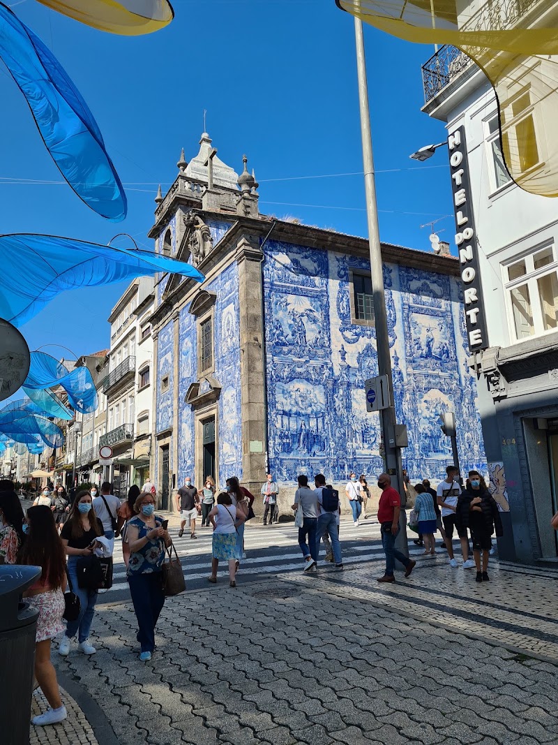 Chapel of Souls - Chapel of Souls R. de Santa Catarina 428, 4000-212 Porto, Portugal