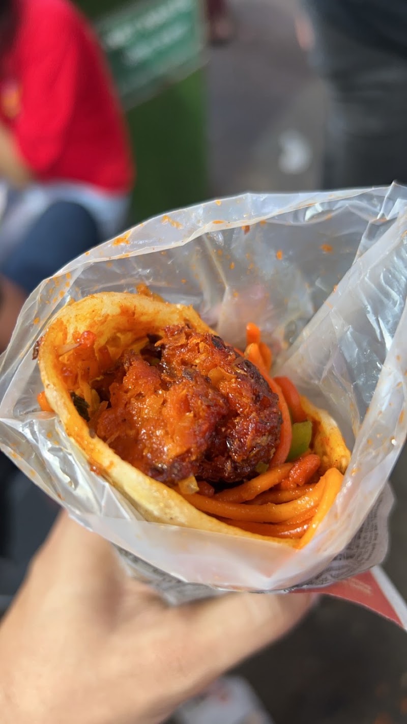 Khau galli Street Food - Khau galli Street Food, WRMP+J5X, Unnamed Road, Borabazar Precinct, Fort, Mumbai, Maharashtra 400001, India