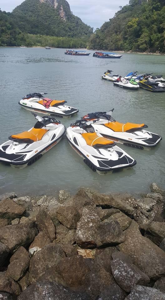 XOXO Watersports - XOXO Watersports, Kiosk No 10, Pantai Cenang Berdekatan Sandy Beach Resort, 07000 Langkawi, Kedah, Malaysia