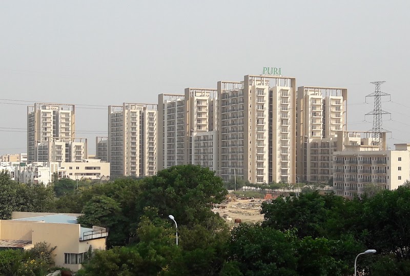 Puri Aanand Vilas - PURI AANAND VILAS, opposite Aravali International School Sector 81, Sector 81, Faridabad, Haryana 121007, India