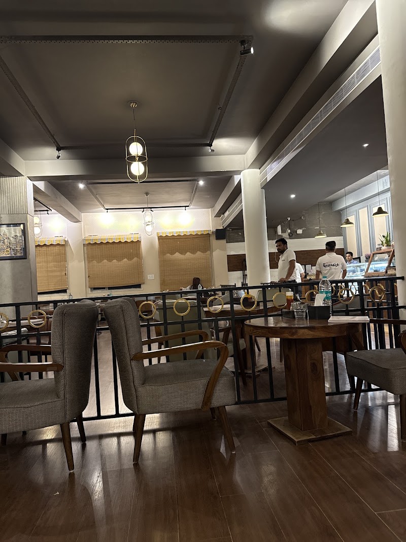 Cafe LazyMojo - Cafe LazyMojo H1, H2, SL Marg, opp. Genpact Jaipur, Lal Bahadur Nagar, Malviya Nagar, Jaipur, Rajasthan 302018, India