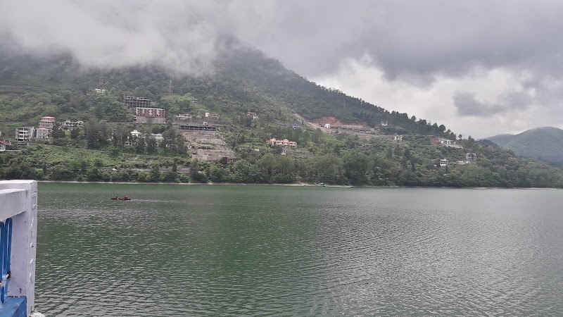 Hotel Mount N Mist Nainital - Hotel Mount N Mist Nainital, Kilarny Compund, Governor House Road, near Sherwood College, Ayarpatta, Slopes, Nainital, Uttarakhand 263001, India