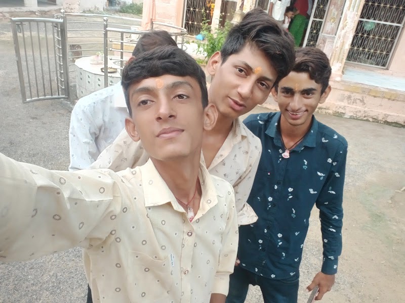 Subhash park - Subhash park 62F8+MHM, Saraswati Nagar, Sector-C, Basni, Jodhpur, Rajasthan 342005, India