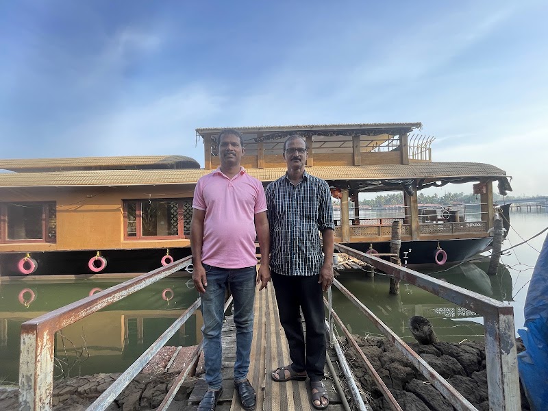 Nileshwar Houseboat (Offcial website) - Nileshwar Houseboat (Offcial website), Houseboat Terminal, Kottapuram, Nileshwar, Kerala 671314, India