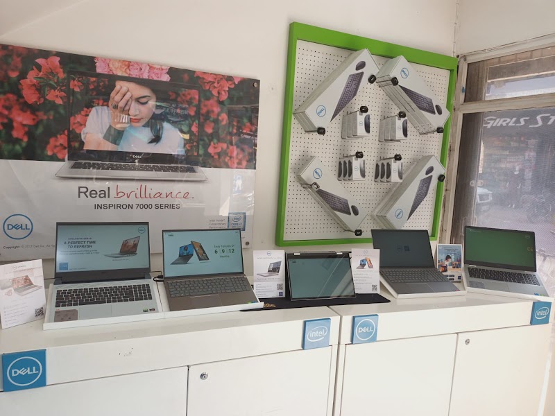 Dell Exclusive Store - CMD Chowk, Bilaspur - Dell Exclusive Store - CMD Chowk, Bilaspur, Shop No 101, Jain Plaza CMD Chowk, Link Rd, Bilaspur, Telipara, Chhattisgarh 495001, India