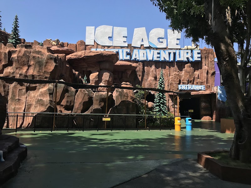 Ice Age Arctic Adventure - Ice Age Arctic Adventure VRGJ+JVF Dunia Fantasi, RW.10, Ancol, Kec. Pademangan, Jkt Utara, Daerah Khusus Ibukota Jakarta 14430, Indonesia