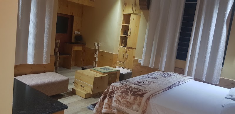 Forestinn Homestay - Forestinn Homestay, Boganvilla Colony, Raipur Rd, Bangakhala, Kidduwala, Dehradun, Ranjhawala, Uttarakhand 248008, India