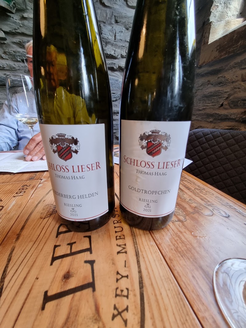 Weingut Schloss Lieser Inh. Thomas Haag - Weingut Schloss Lieser Inh. Thomas Haag, Am Markt 3, 54470 Lieser, Germany