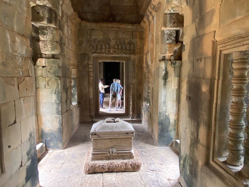 Banteay Samre Temple - Banteay Samre Temple, 17000 Sok San Rd, Krong Siem Reap, Cambodia