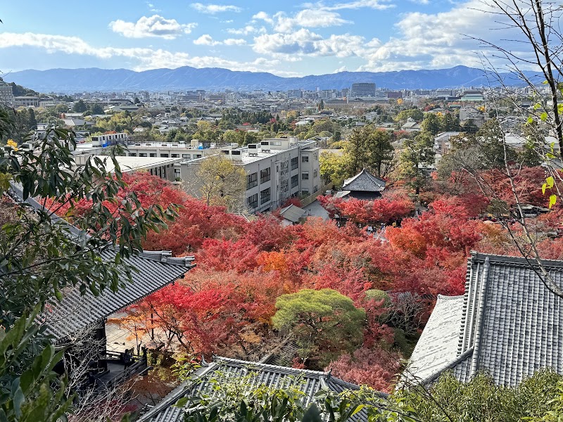 Eikandō Temple - Eikandō Temple, 48 Eikandōchō, Sakyo Ward, Kyoto, 606-8445, Japan
