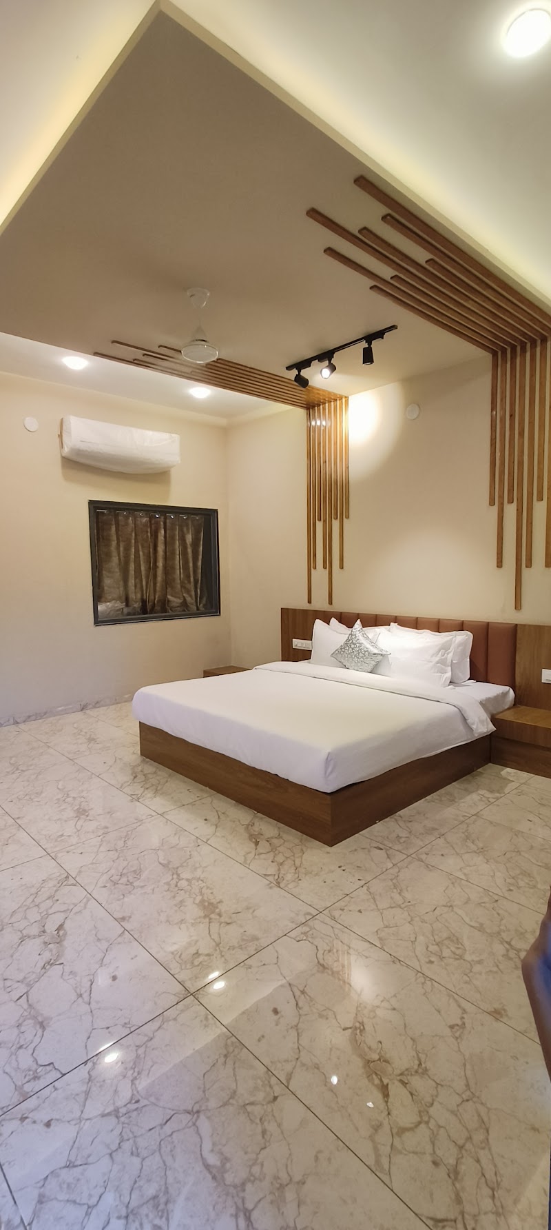 Iravati Resort - Iravati Resort, Omkar Ashram, nr. Durga Temple, Chitrod, Sasan Gir, Gujarat 362135, India