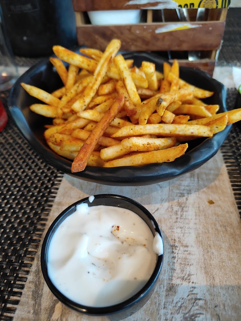 Urban Beats Family Bar & Kitchen - Urban Beats Family Bar & Kitchen beside Indian oil petrol Bunk, Dwarka Nagar Colony, Kharmanghat, Bairamalguda, Telangana 500079, India