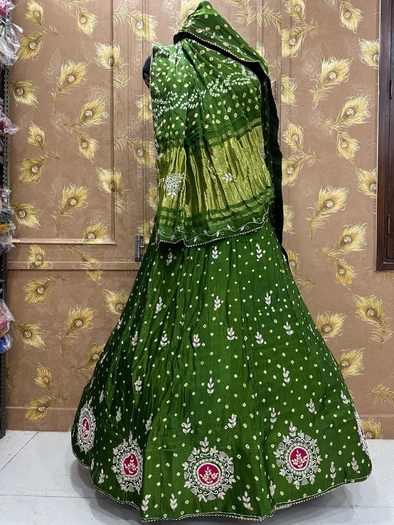 pink city designer - pink city designer SHOP NO. 221 GULAB BAND WALE KE UPAR 1ST FLOOR, haldiyon ka rasta johari bazar Johari Bazar Road, Vidhyadhar Ka Rasta, Johri Bazar, HULDIYO, Ramganj Bazar, Jaipur, Jaipur Nagar Nigam Area, Rajasthan 302003, India